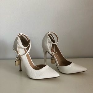 JustFab White Heels with Lockette